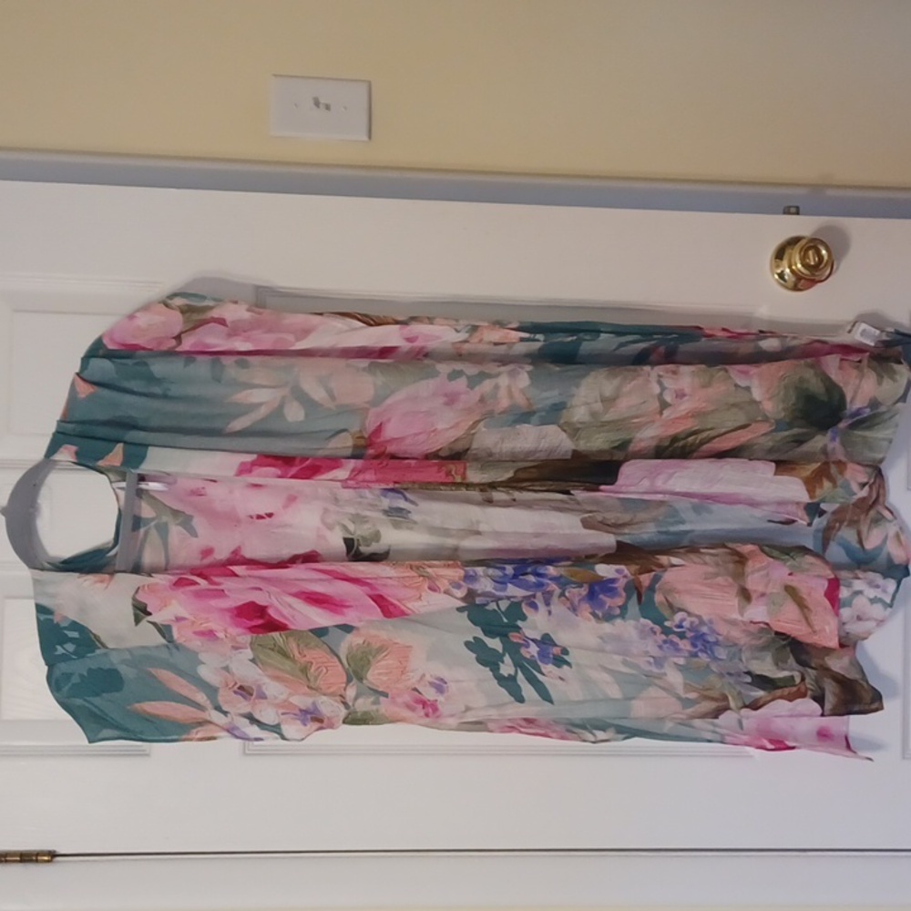 Modena, OS, floral duster cover-up in a beautiful floral print of pink/green